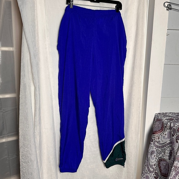 Nike 90’s Style Nylon Track Pants Running Activewear Joggers | Large - Picture 15 of 15
